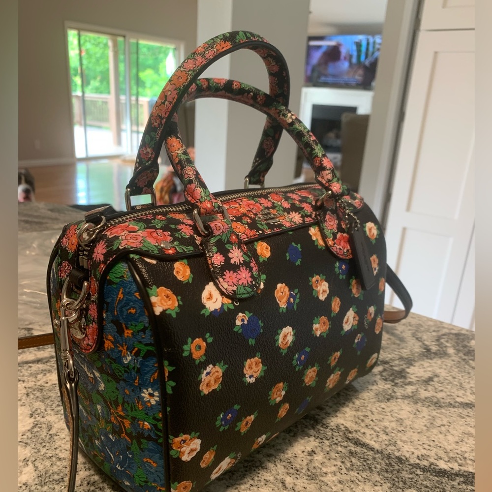 Floral Coach Bennet CrossBody 💜